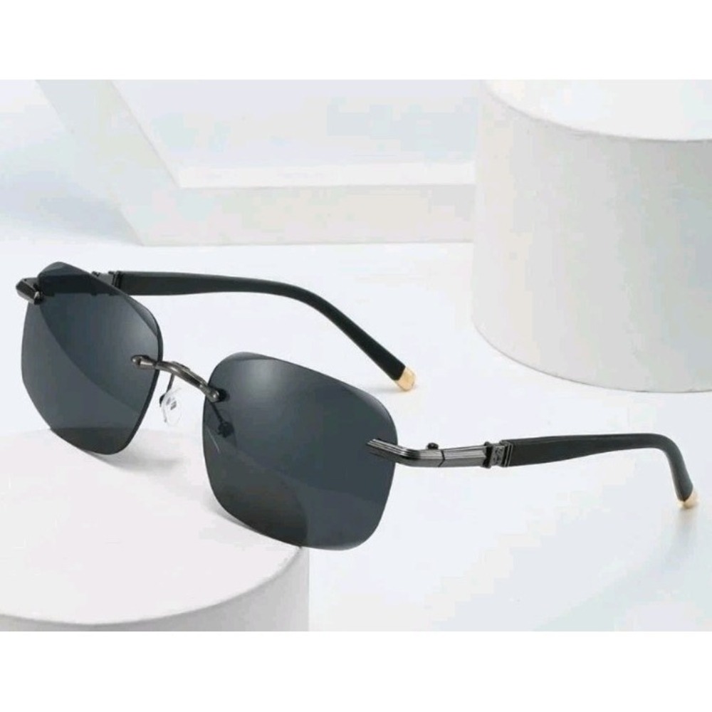 Modern minimalist square lens sunglasses Silver Gold Tips
